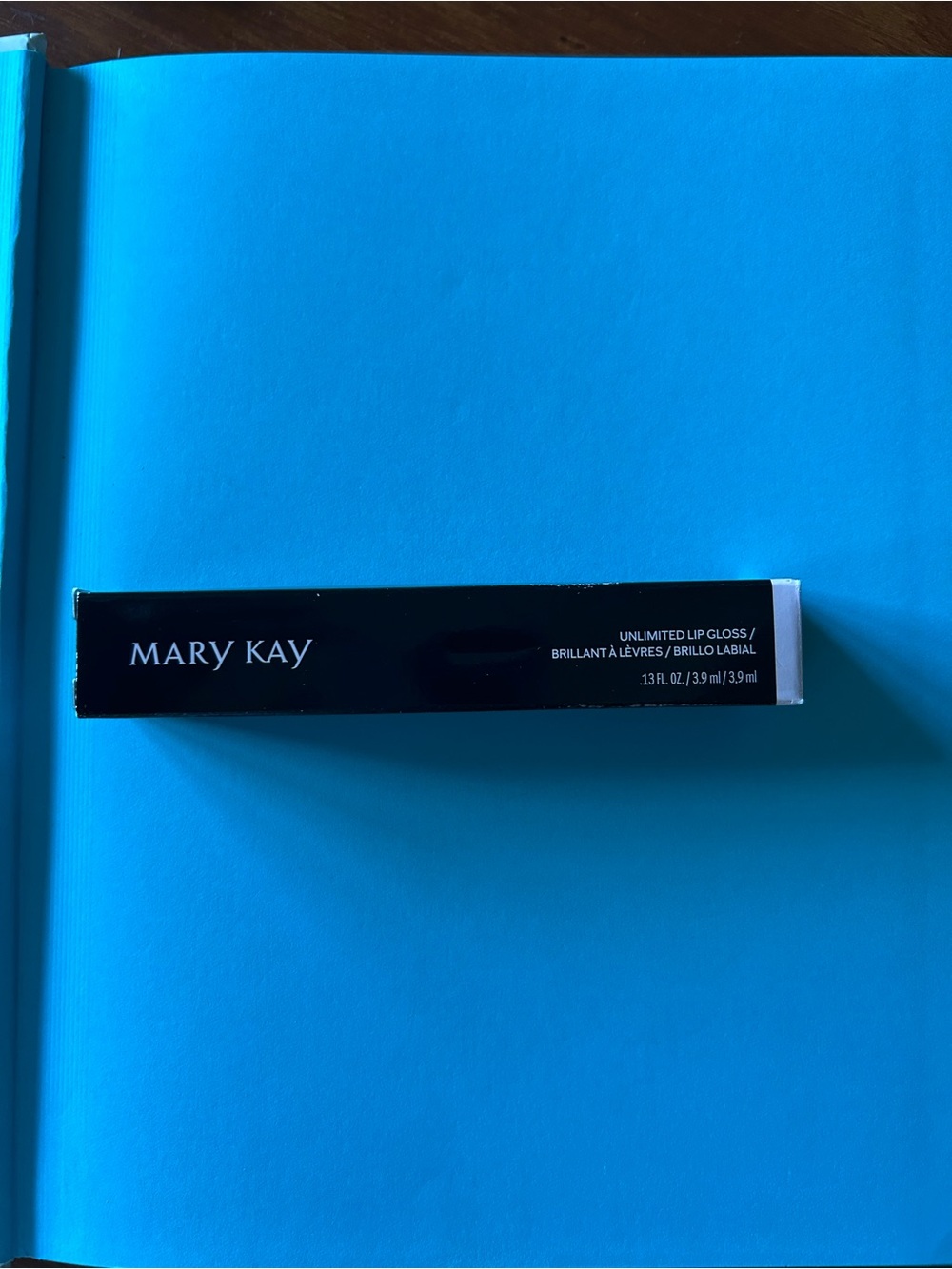 Mary Kay Unlimited Lip Gloss - Black Packaging